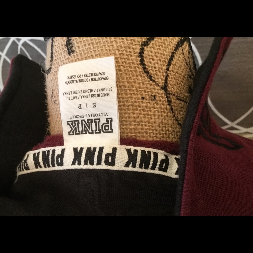 PINK Victoria's Secret Maroon 1/4 Zip - Small - Picture 8 of 8
